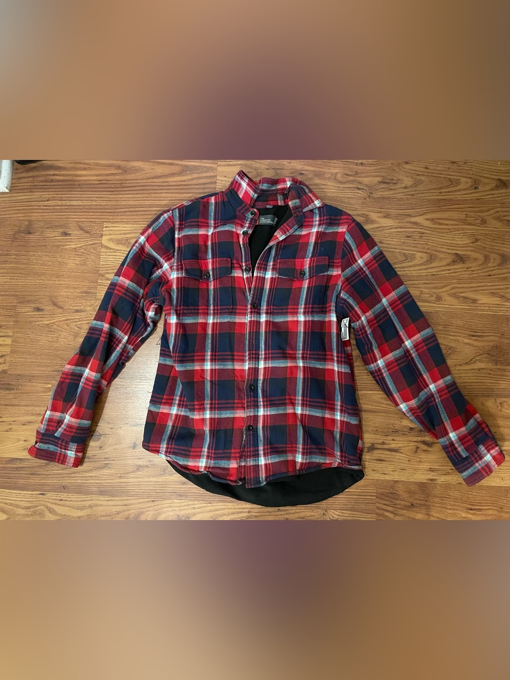 The American Outdoorsman Red, Navy Plaid Button-Down Flannel Shirt Jacket